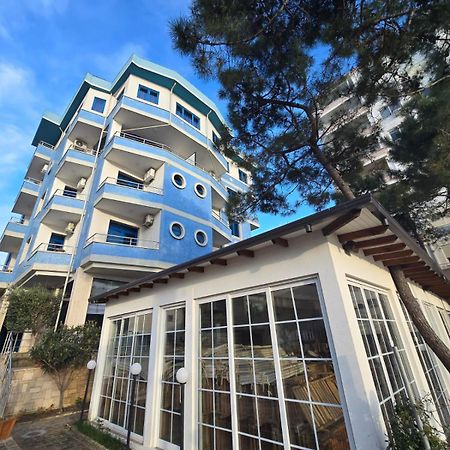 Blue Amr Hotel Shkallnur Bagian luar foto