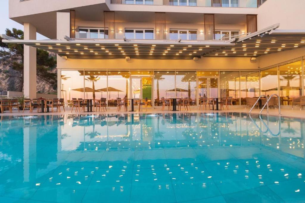 Blue Amr Hotel Shkallnur Bagian luar foto